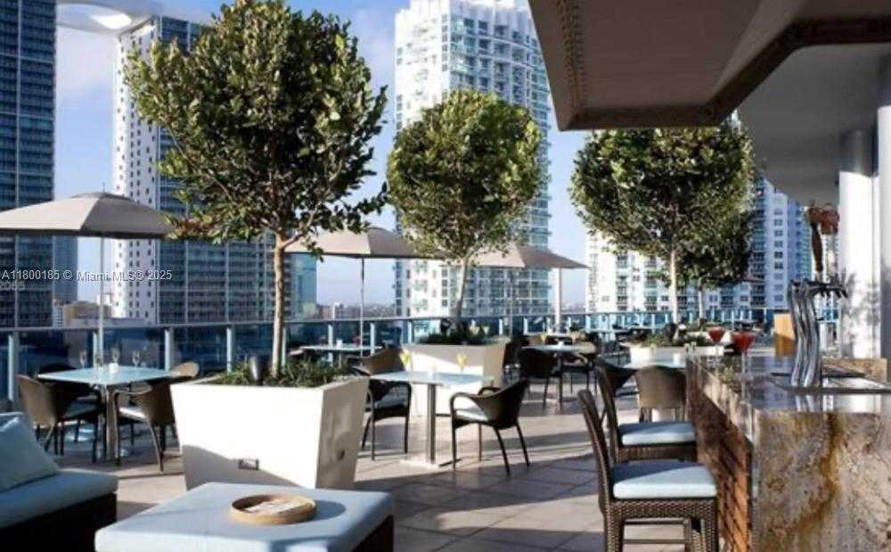 Small Image of 200 BISCAYNE BOULEVARD WAY #3610, Miami Number 34