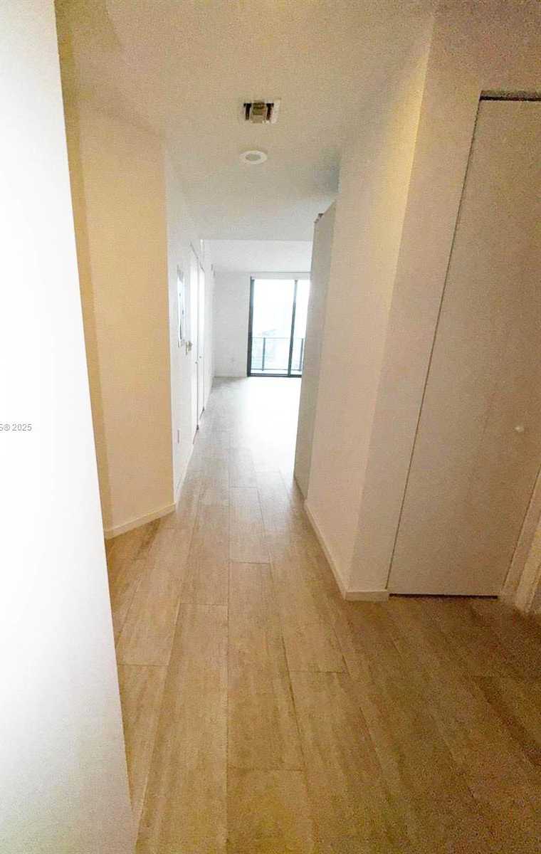 Small Image of 45 SOUTH WEST 9TH ST #2210, Miami Number 17