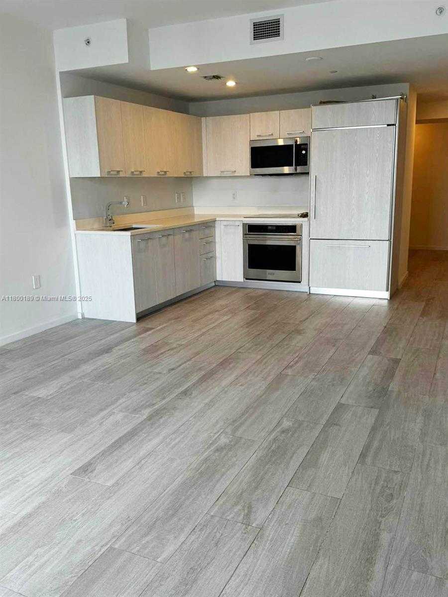 Small Image of 45 SOUTH WEST 9TH ST #2210, Miami Number 7