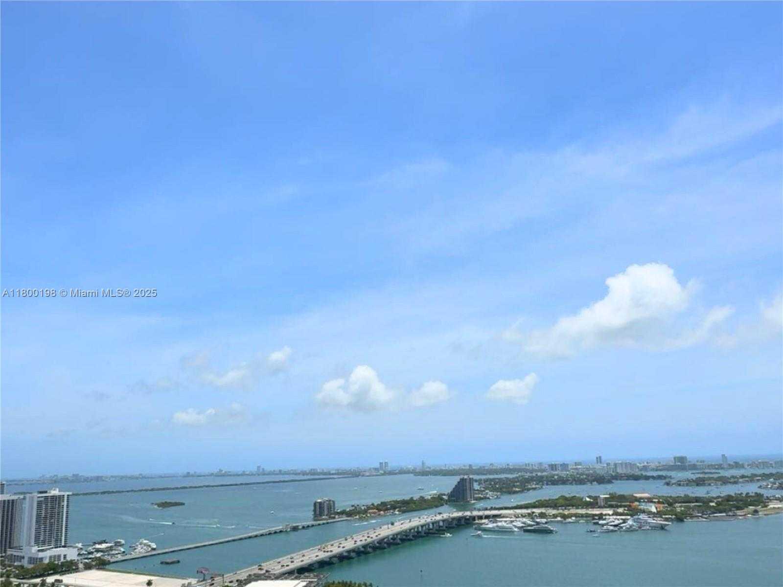 Small Image of 888 BISCAYNE BLVD #4012, Miami Number 42