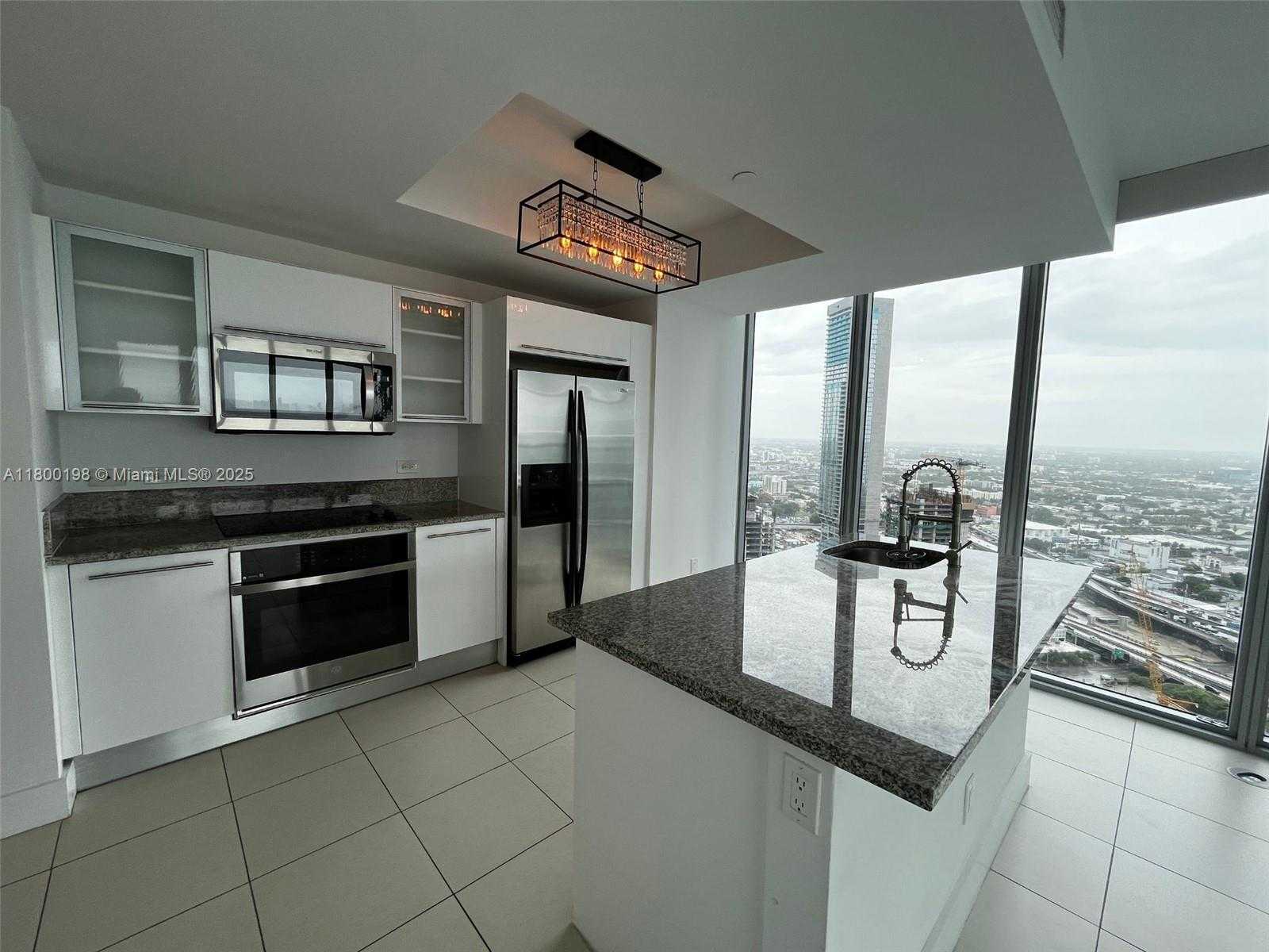 Small Image of 888 BISCAYNE BLVD #4012, Miami Number 43