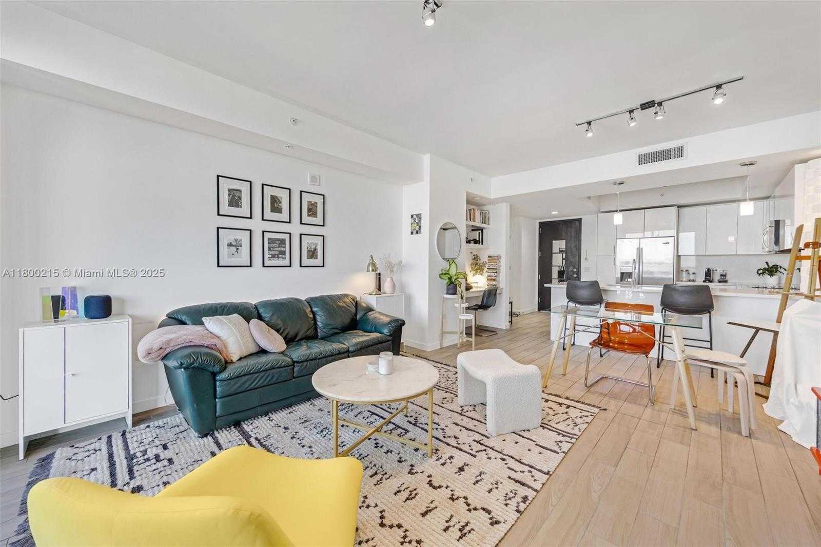 Small Image of 999 SOUTH WEST 1ST AVE #2509, Miami Number 18