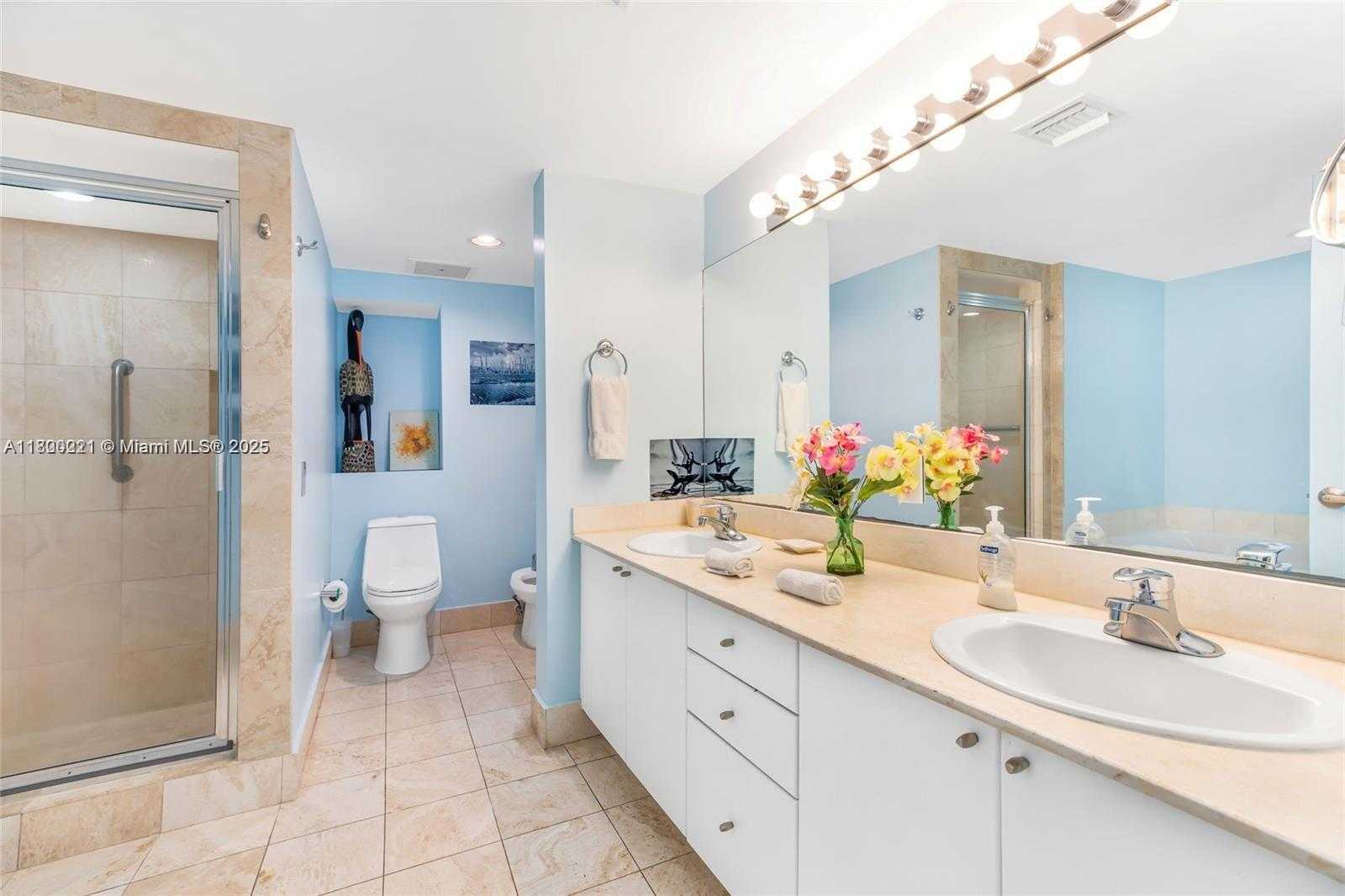 Small Image of 17375 COLLINS AVE #2207, Sunny Isles Beach Number 5