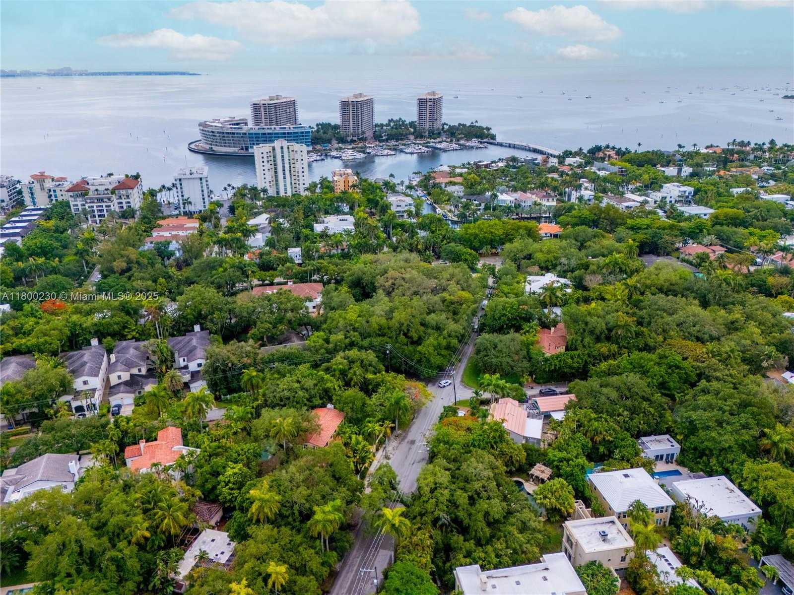 Small Image of 2855 SOUTH WEST 17TH AVE, Miami Number 18