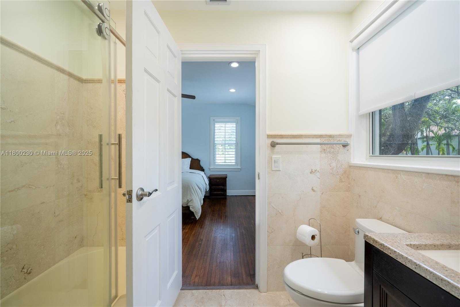 Small Image of 2855 SOUTH WEST 17TH AVE, Miami Number 29