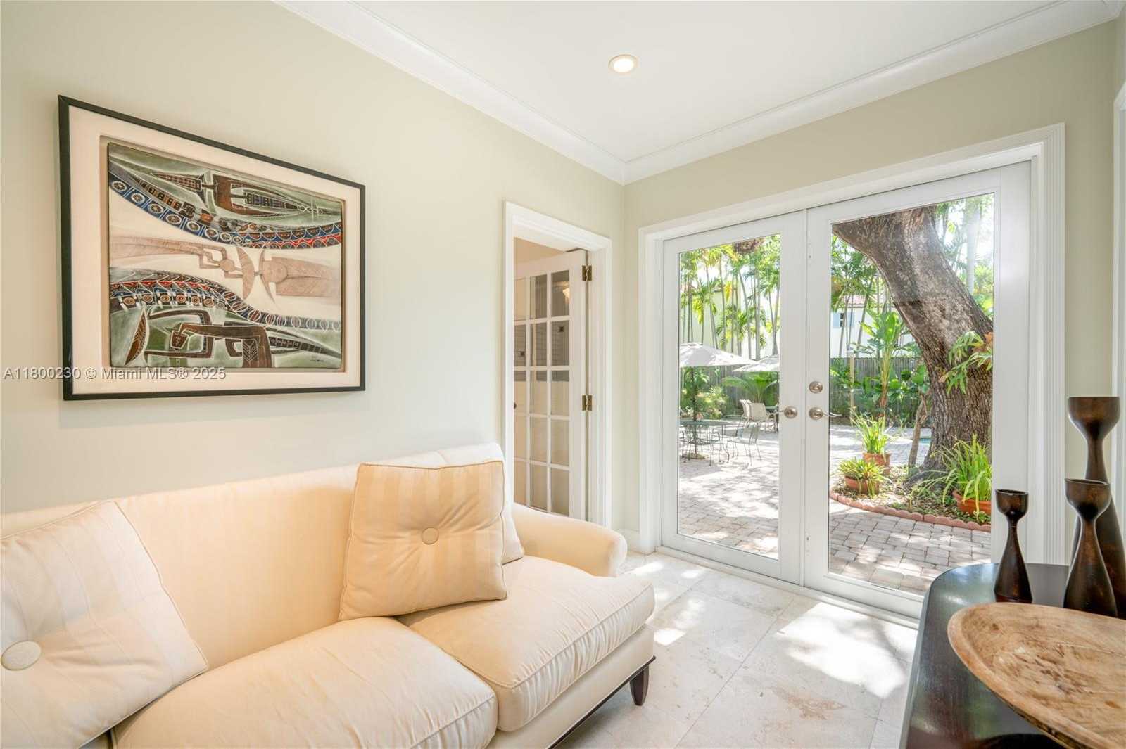Small Image of 2855 SOUTH WEST 17TH AVE, Miami Number 46