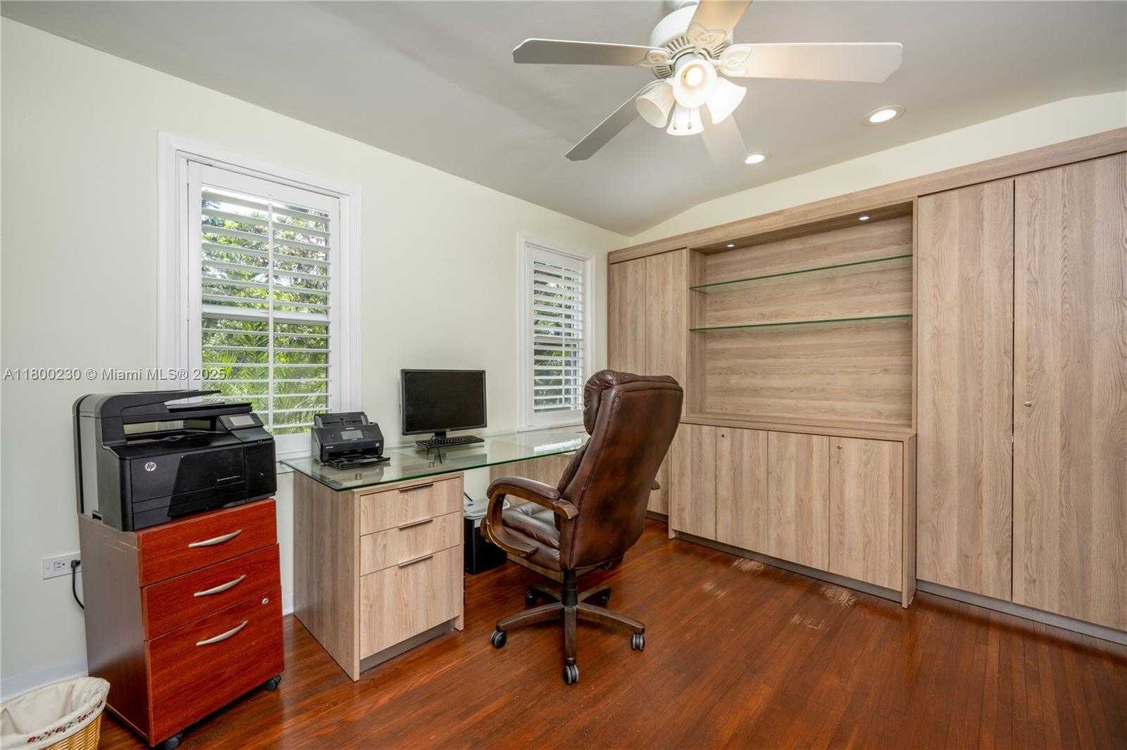 Small Image of 2855 SOUTH WEST 17TH AVE, Miami Number 58
