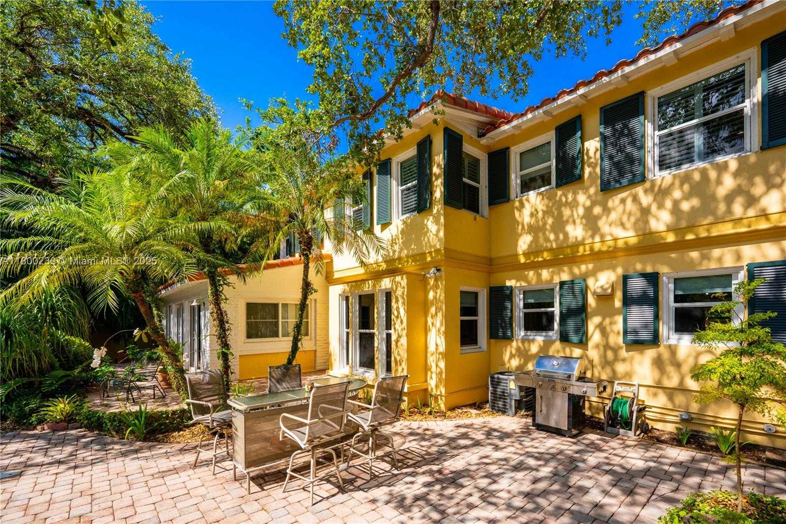 Small Image of 2855 SOUTH WEST 17TH AVE, Miami Number 65