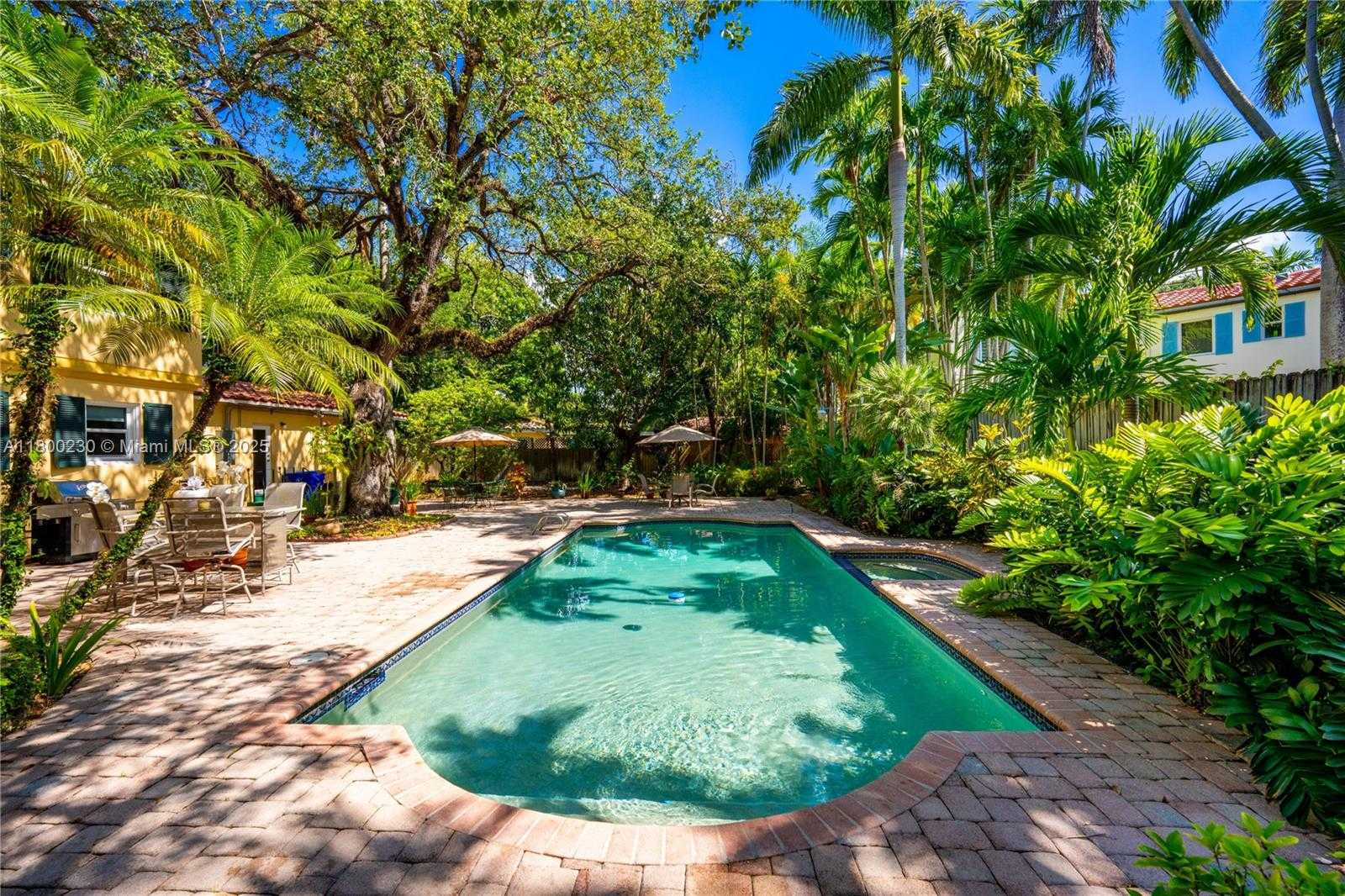 Small Image of 2855 SOUTH WEST 17TH AVE, Miami Number 68