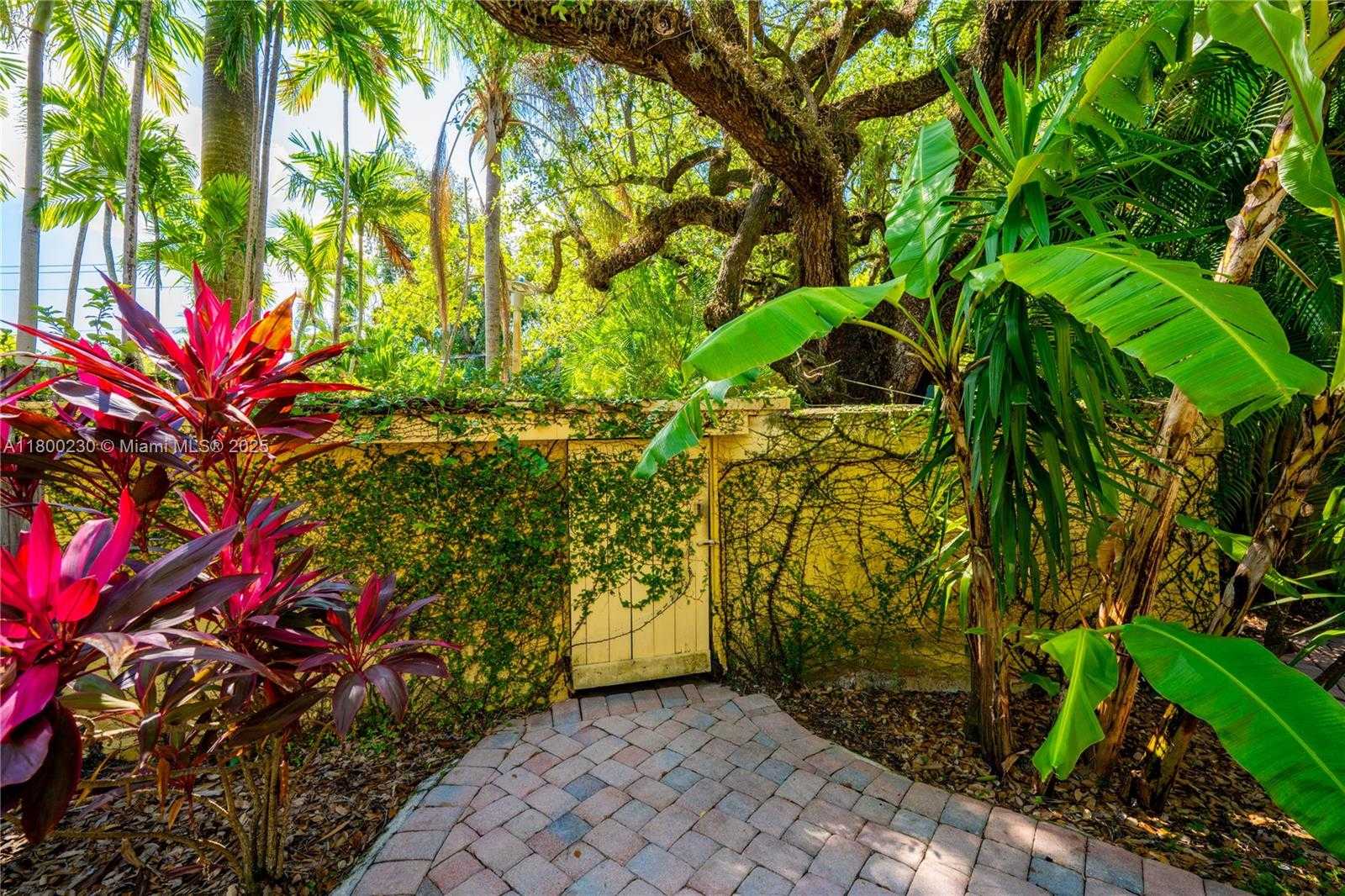 Small Image of 2855 SOUTH WEST 17TH AVE, Miami Number 69