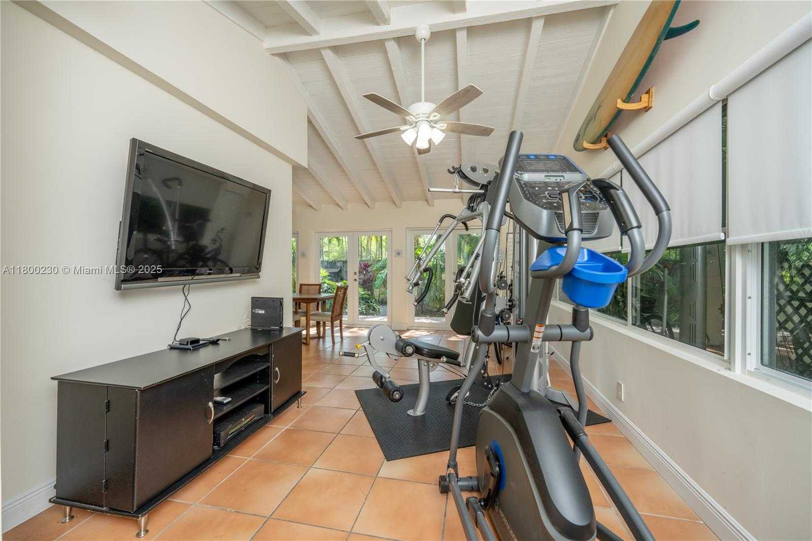 Small Image of 2855 SOUTH WEST 17TH AVE, Miami Number 7