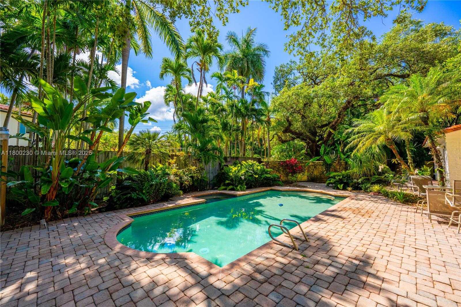 Small Image of 2855 SOUTH WEST 17TH AVE, Miami Number 70
