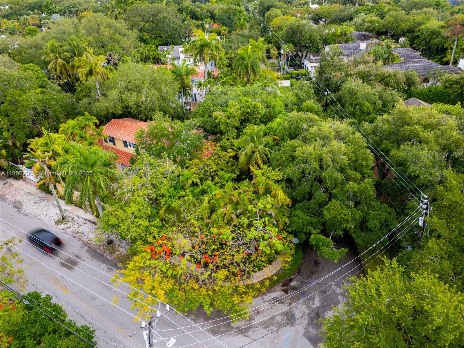 Small Image of 2855 SOUTH WEST 17TH AVE, Miami Number 81