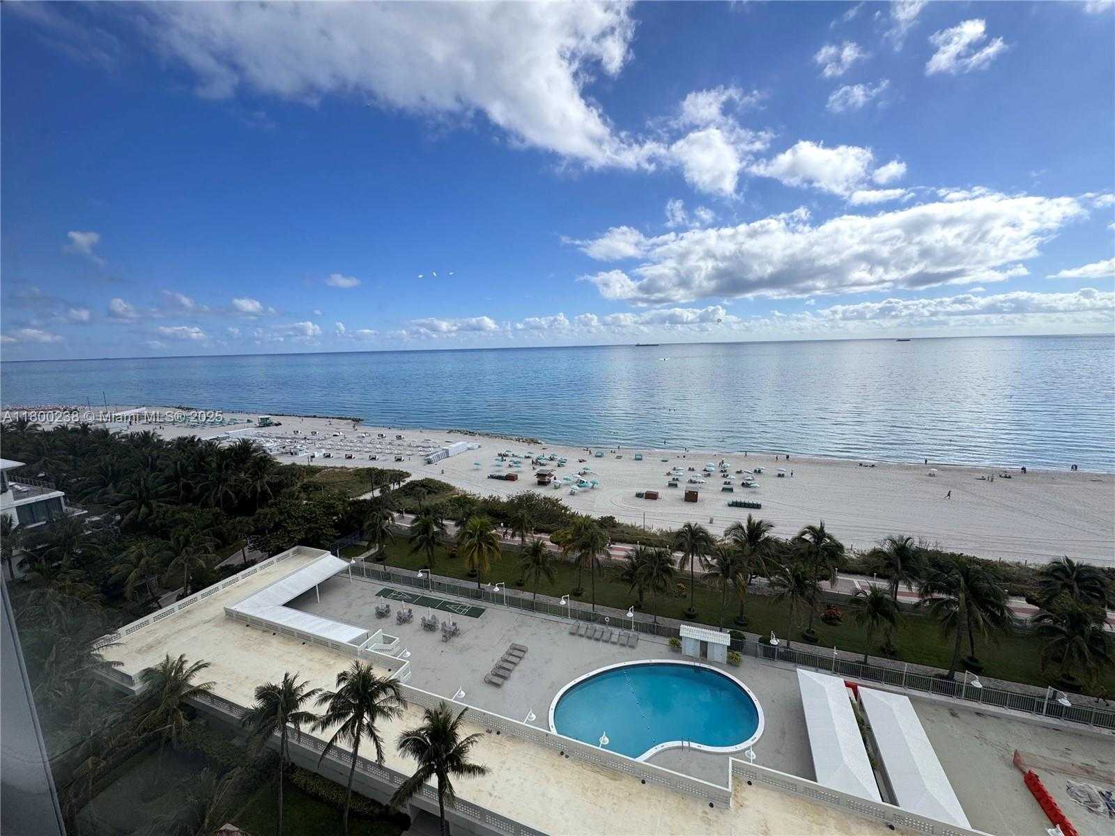 Small Image of 2899 COLLINS AVE #1433, Miami Beach Number 2