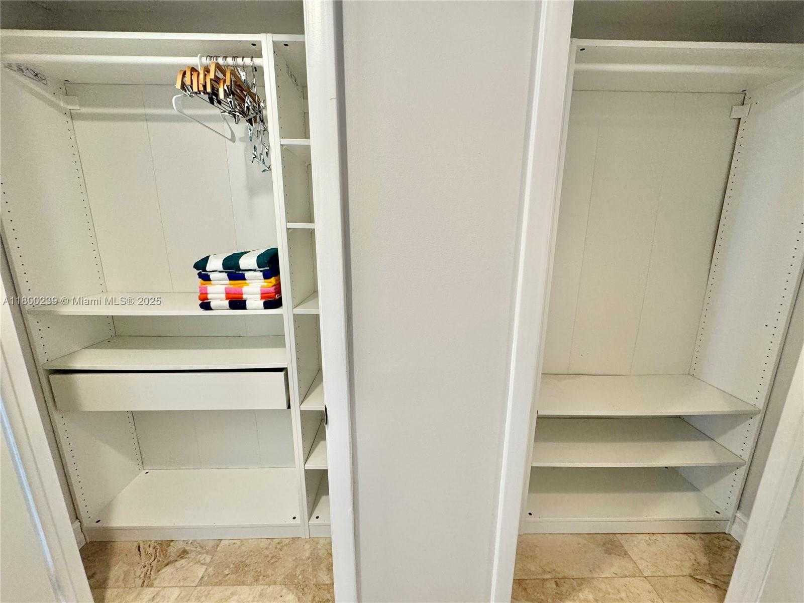 Small Image of 1800 SOUTH OCEAN DR #2602, Hallandale Beach Number 17