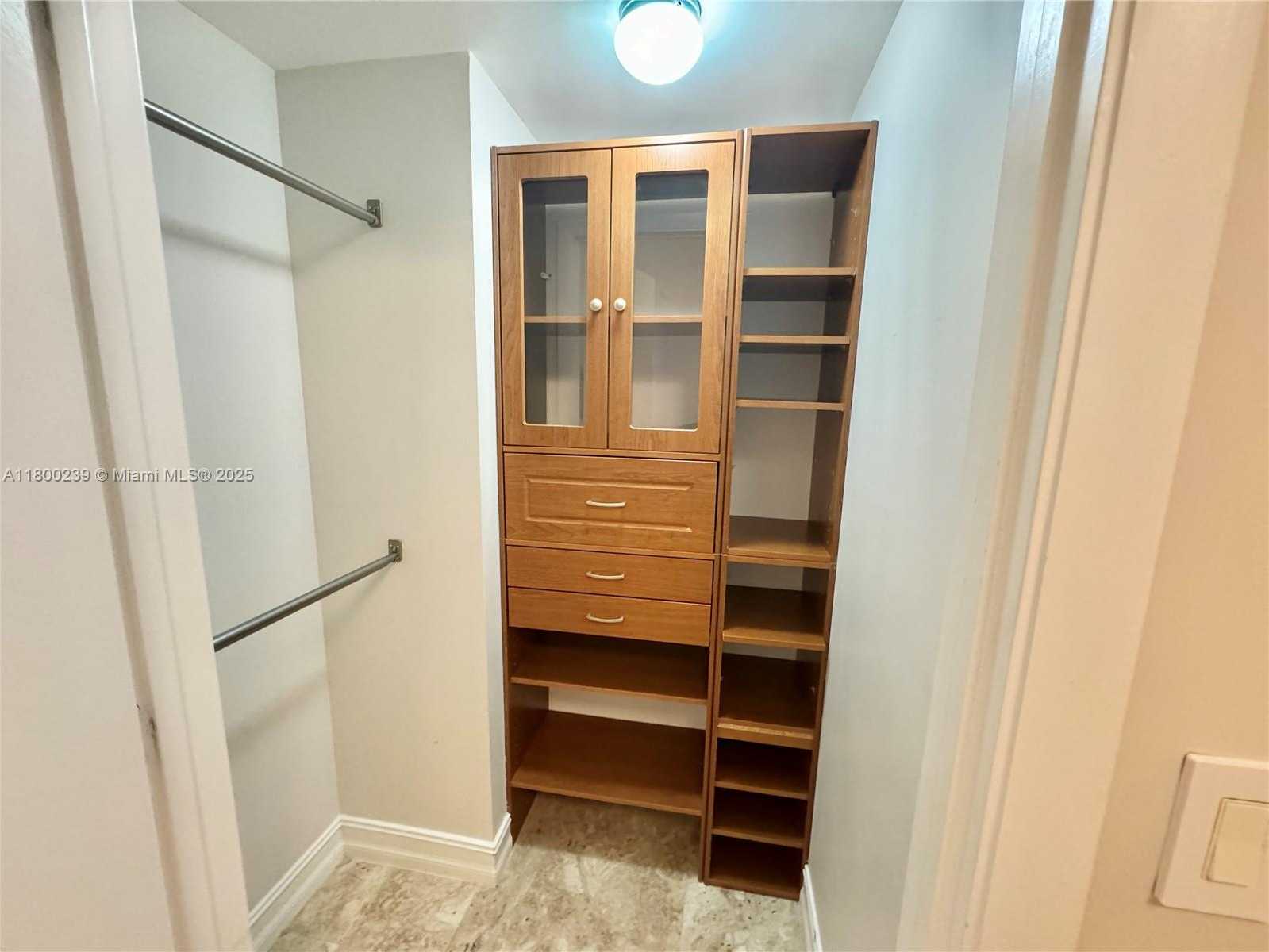 Small Image of 1800 SOUTH OCEAN DR #2602, Hallandale Beach Number 22
