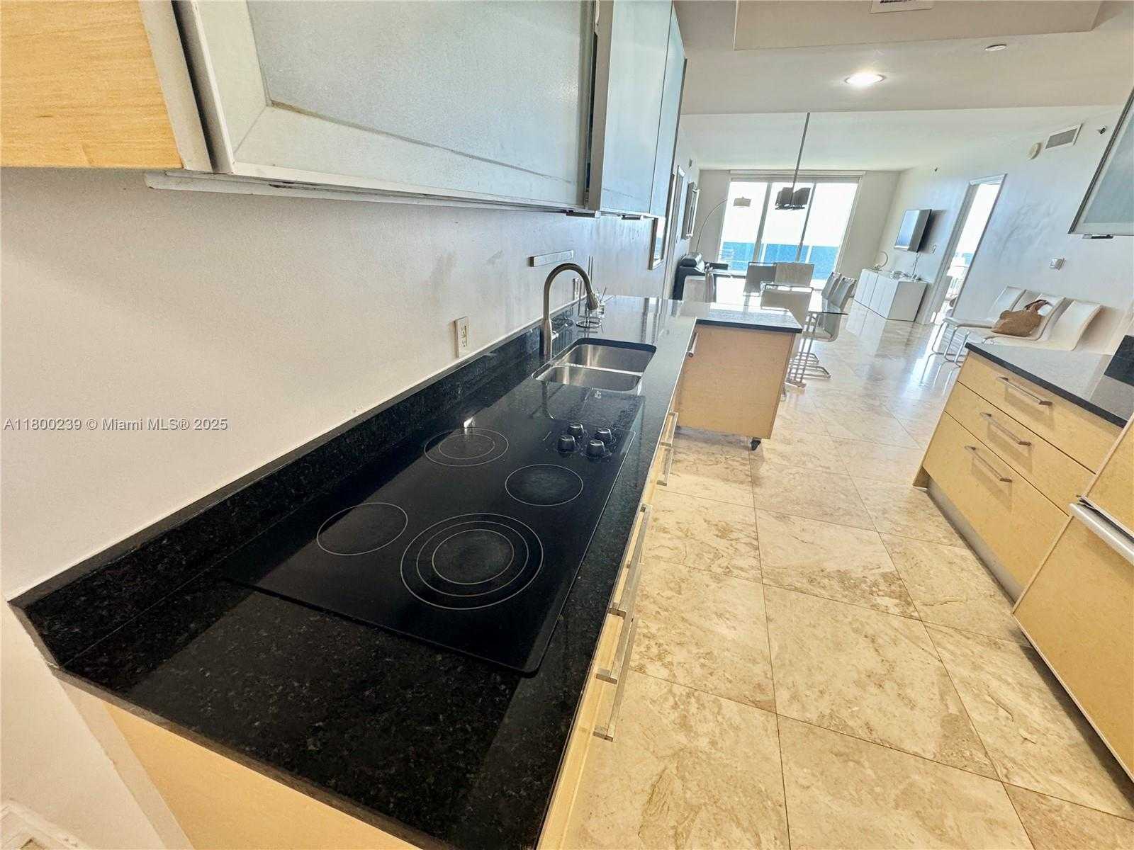 Small Image of 1800 SOUTH OCEAN DR #2602, Hallandale Beach Number 30
