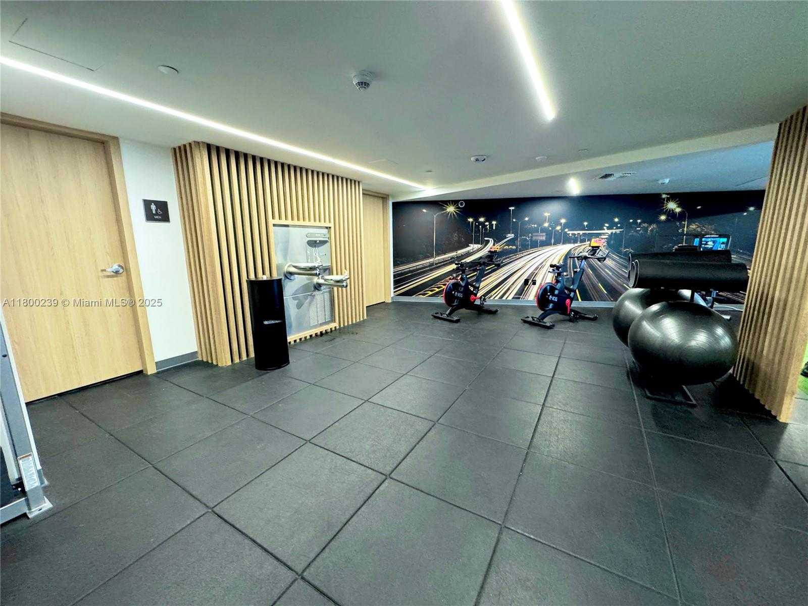 Small Image of 1800 SOUTH OCEAN DR #2602, Hallandale Beach Number 69