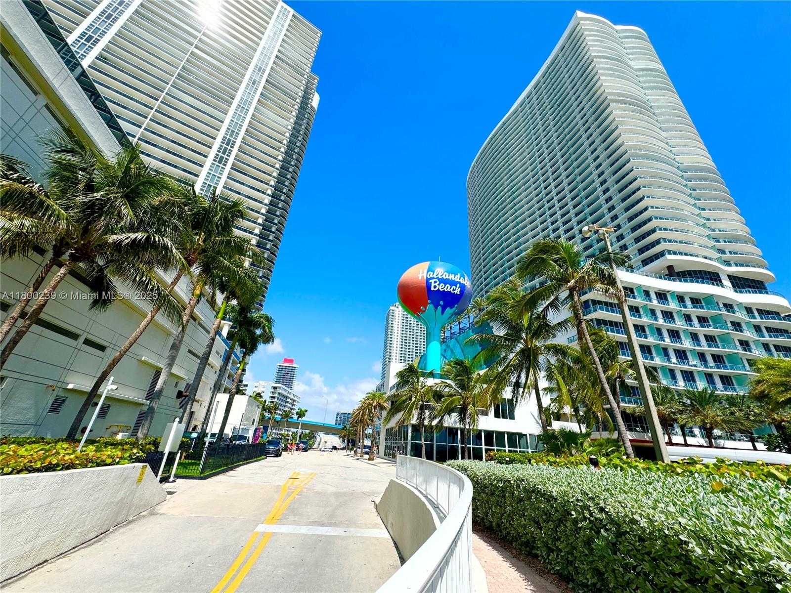 Small Image of 1800 SOUTH OCEAN DR #2602, Hallandale Beach Number 8