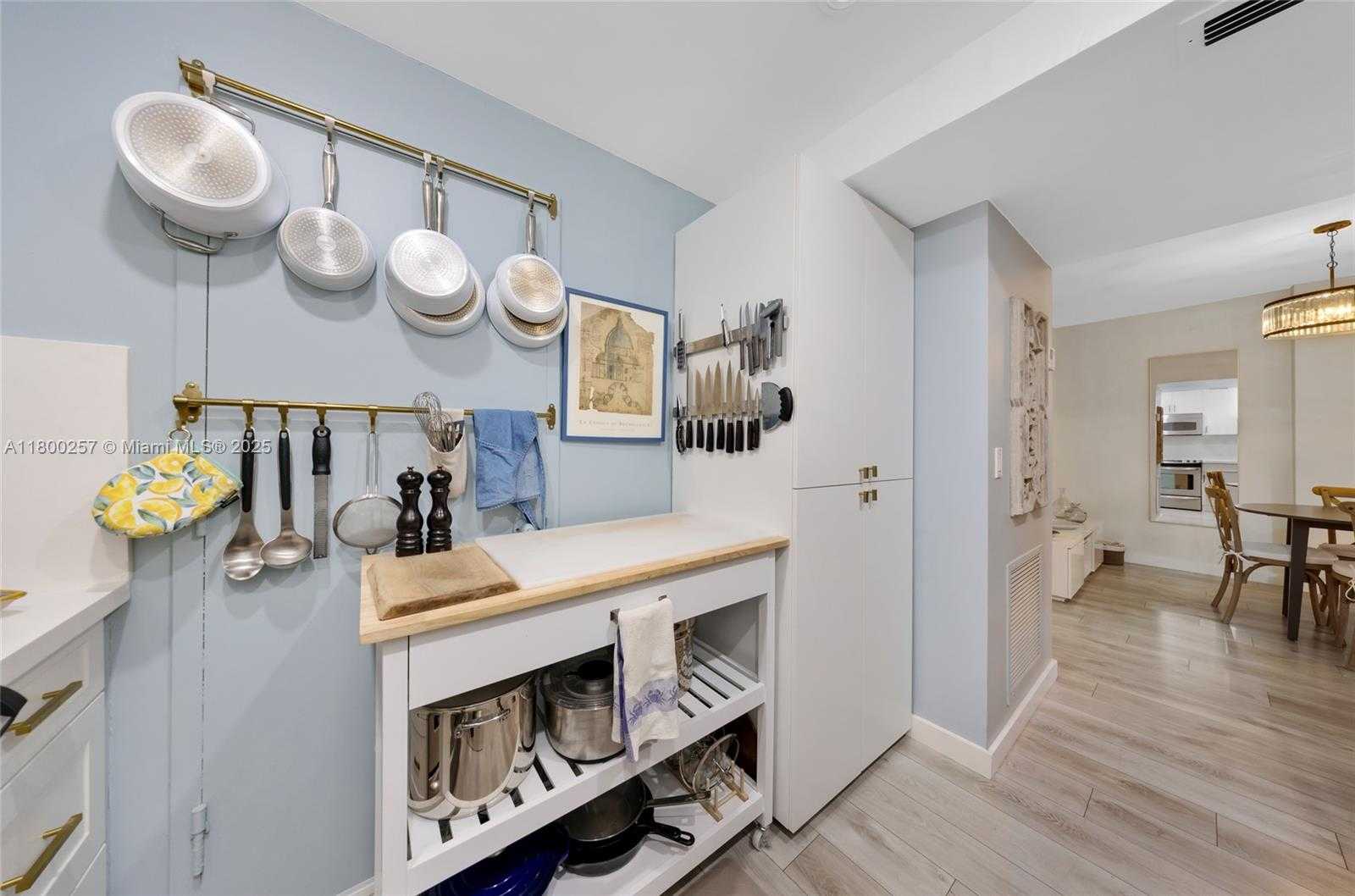 Small Image of 800 WEST AVE #338, Miami Beach Number 11