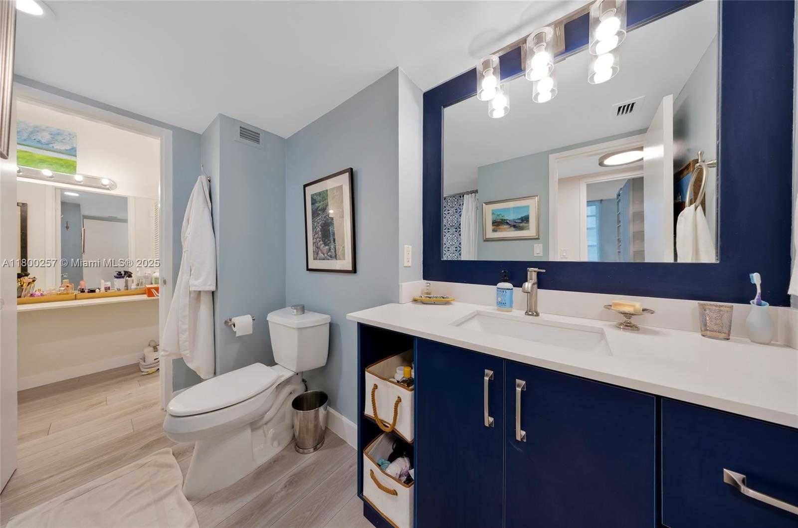 Small Image of 800 WEST AVE #338, Miami Beach Number 16