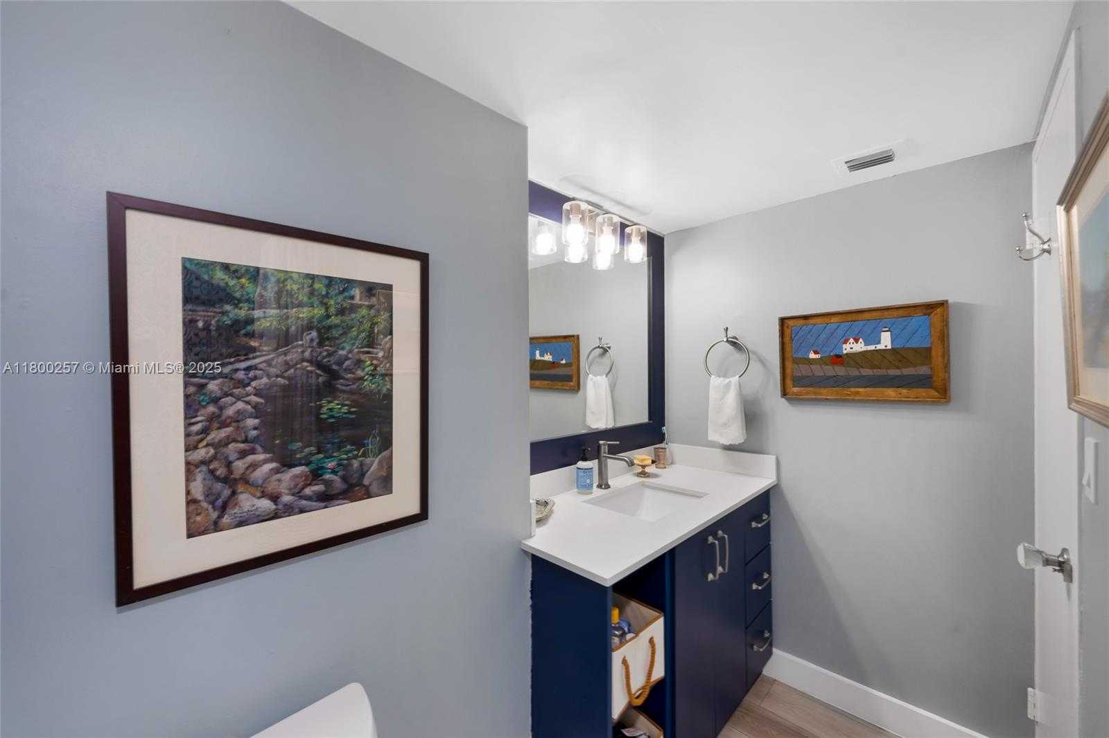 Small Image of 800 WEST AVE #338, Miami Beach Number 18