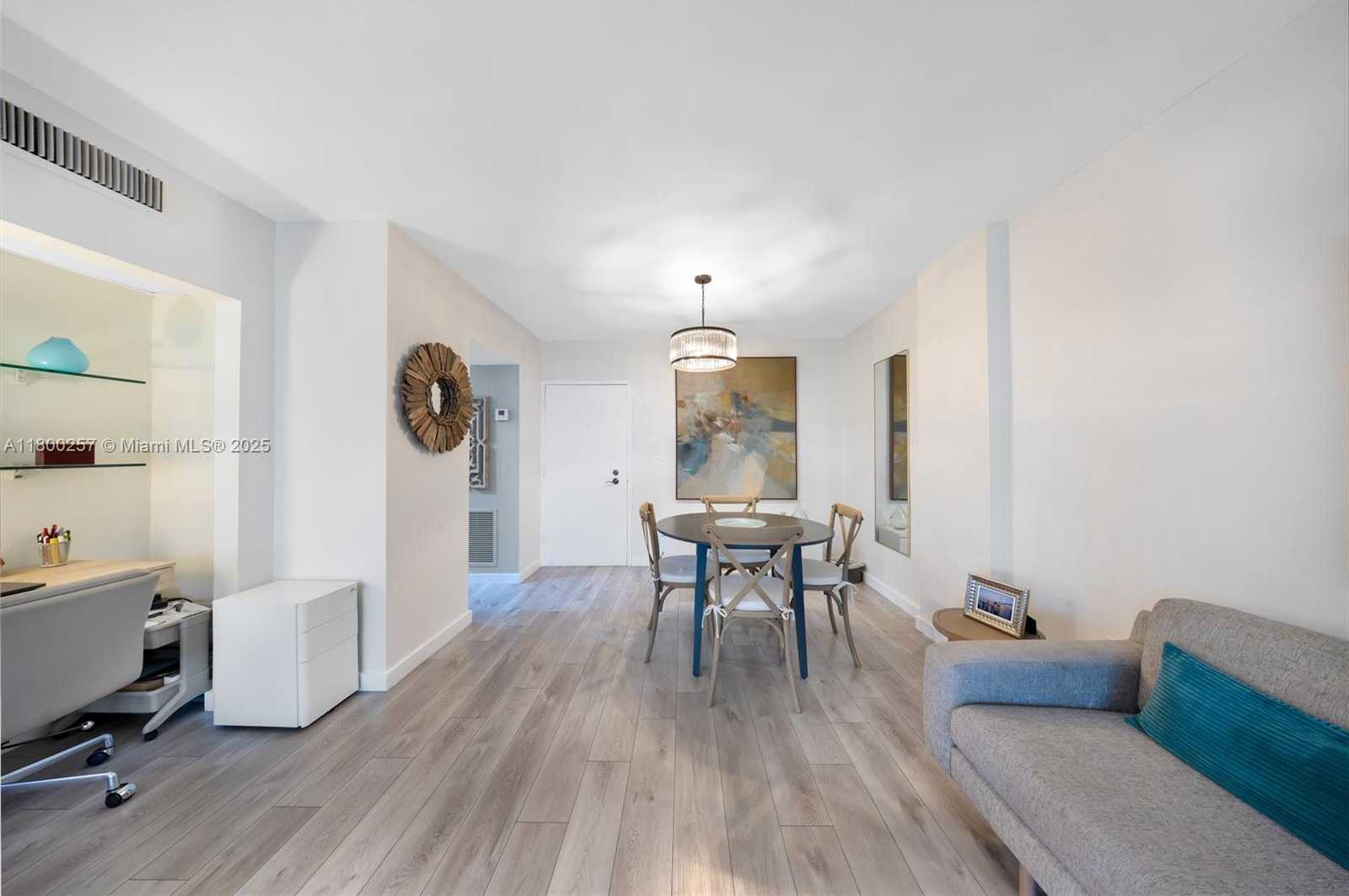 Small Image of 800 WEST AVE #338, Miami Beach Number 6