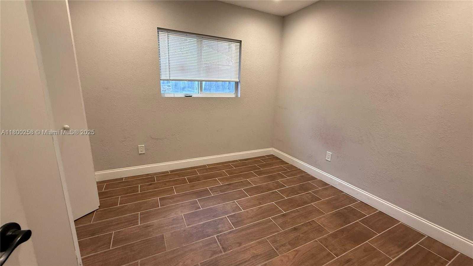Small Image of 5830 NORTH WEST 7TH CT #5830, Miami Number 8