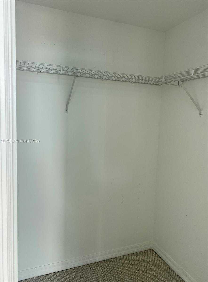Small Image of 55 SOUTH EAST 6TH ST #3905, Miami Number 11