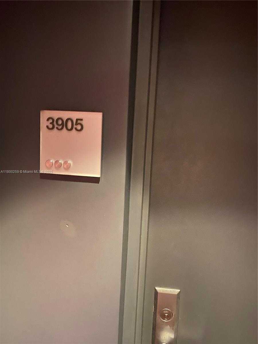 Small Image of 55 SOUTH EAST 6TH ST #3905, Miami Number 14