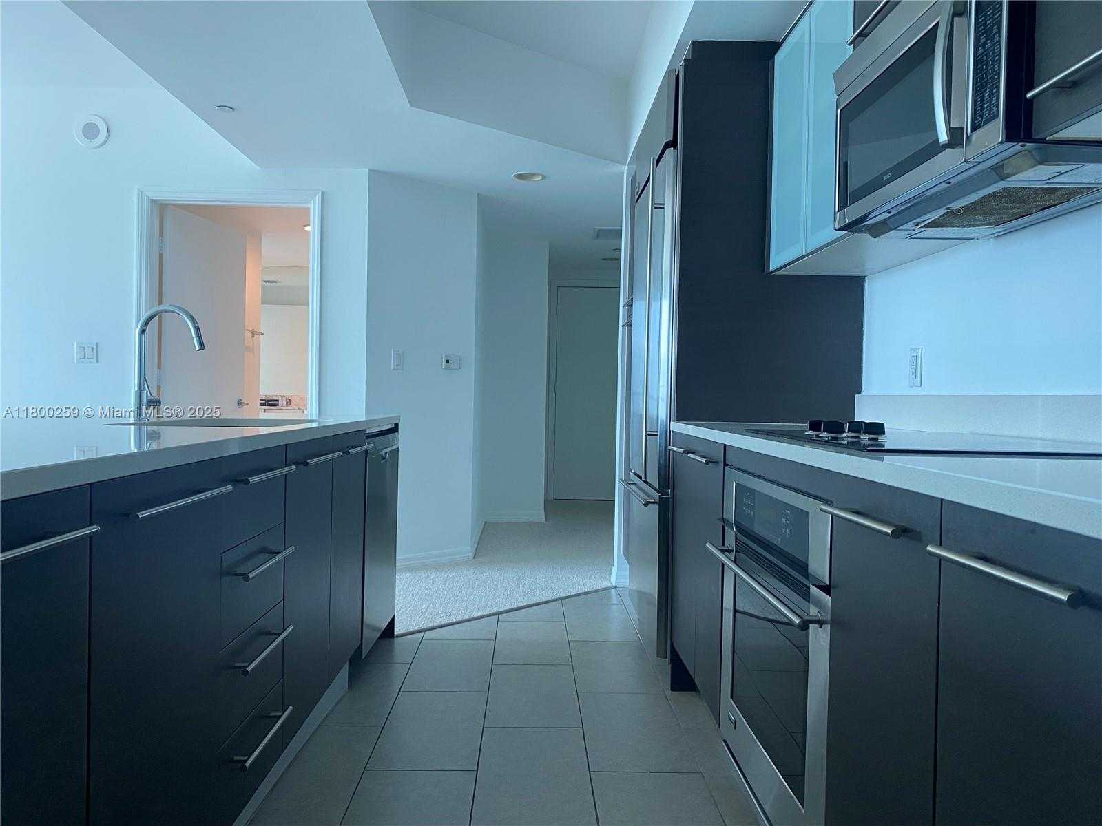 Small Image of 55 SOUTH EAST 6TH ST #3905, Miami Number 4
