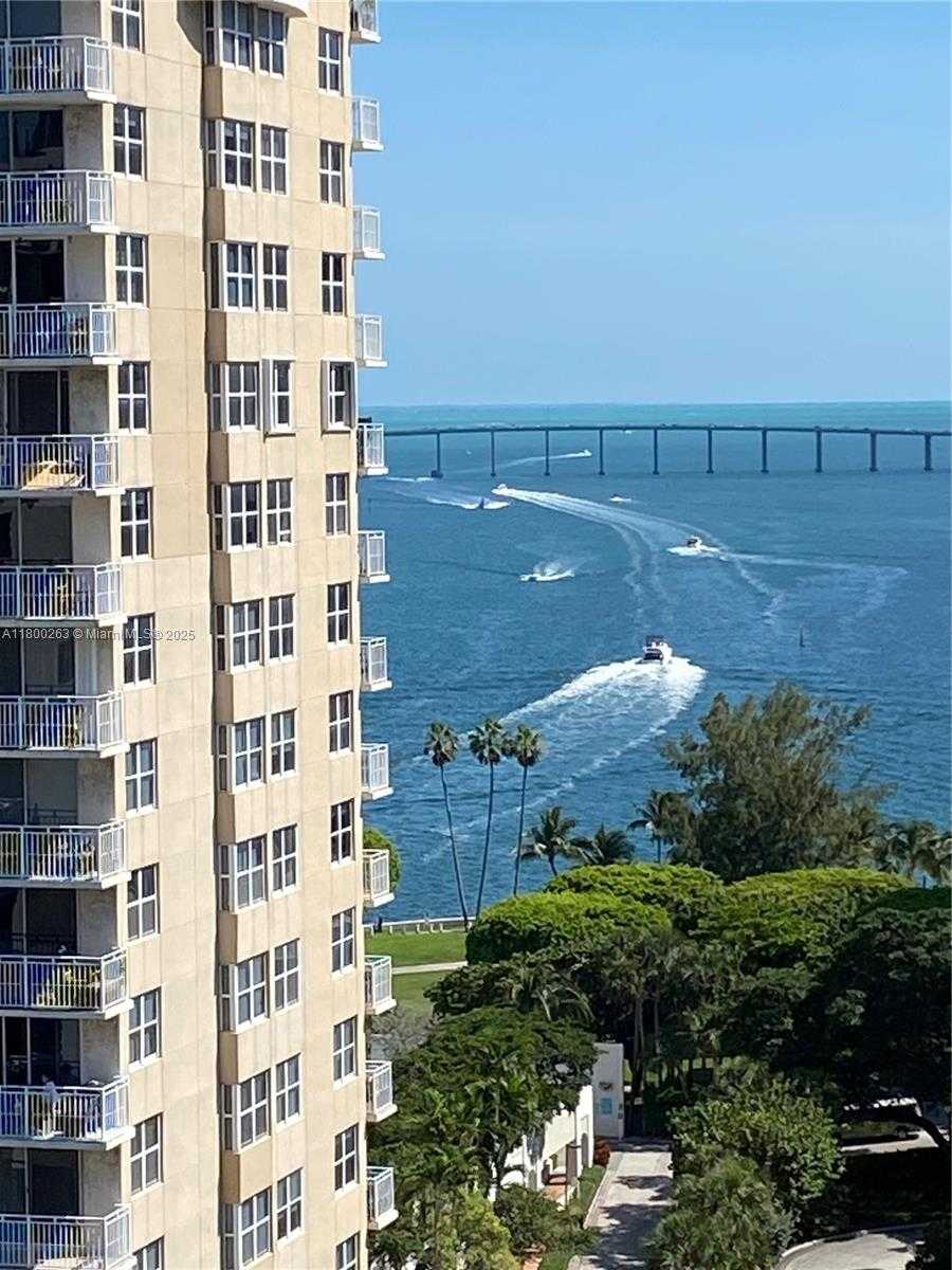 Small Image of 520 BRICKELL KEY DR #A1717, Miami Number 29