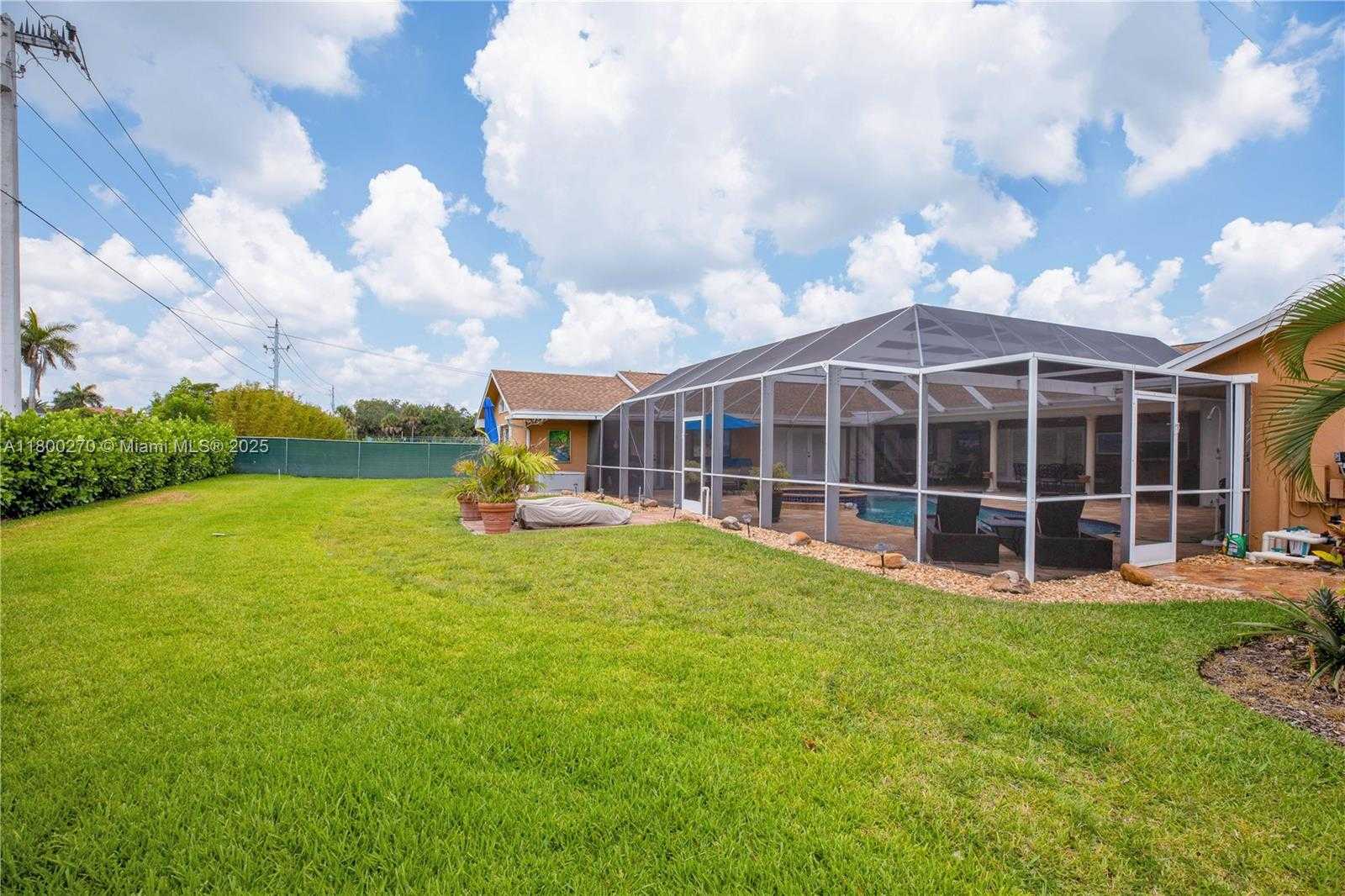 Small Image of 7720 SOUTH WEST 183RD TER, Palmetto Bay Number 15
