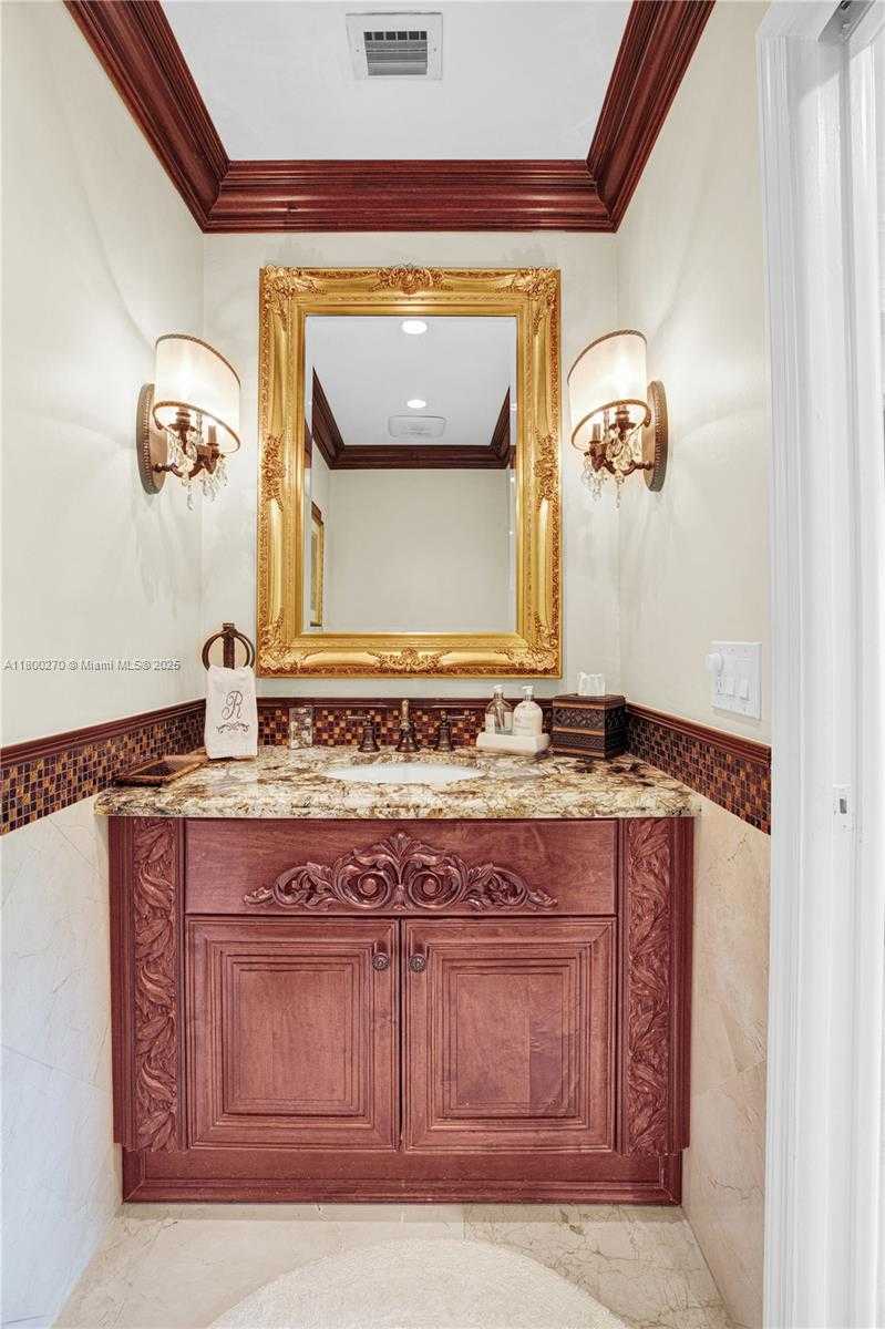 Small Image of 7720 SOUTH WEST 183RD TER, Palmetto Bay Number 29