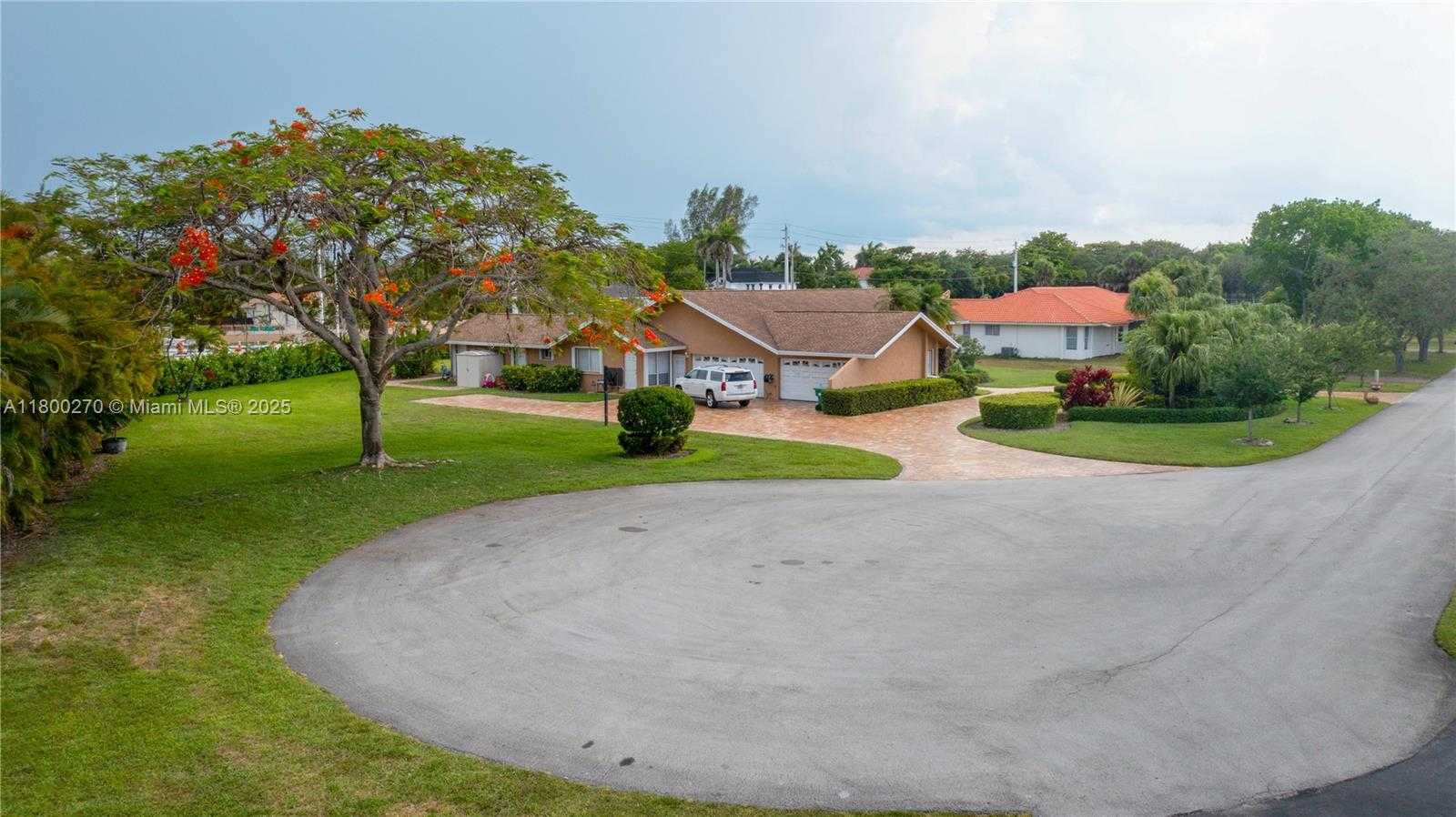 Small Image of 7720 SOUTH WEST 183RD TER, Palmetto Bay Number 37