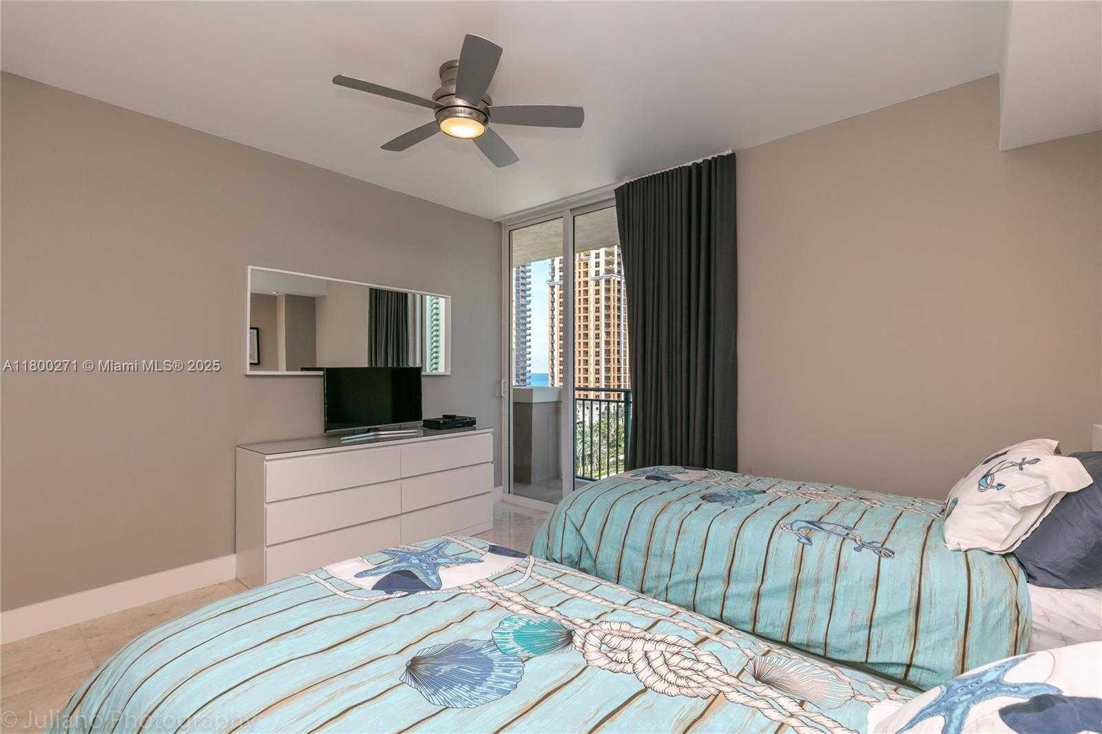 Small Image of 17555 ATLANTIC BLVD #1005, Sunny Isles Beach Number 19
