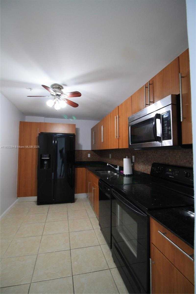 Small Image of 3000 SOUTH OCEAN DR #1416, Hollywood Number 10