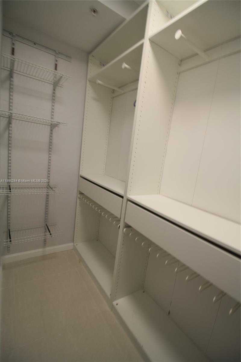 Small Image of 3000 SOUTH OCEAN DR #1416, Hollywood Number 13