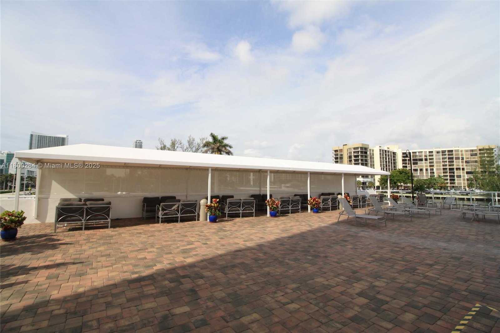 Small Image of 3000 SOUTH OCEAN DR #1416, Hollywood Number 18