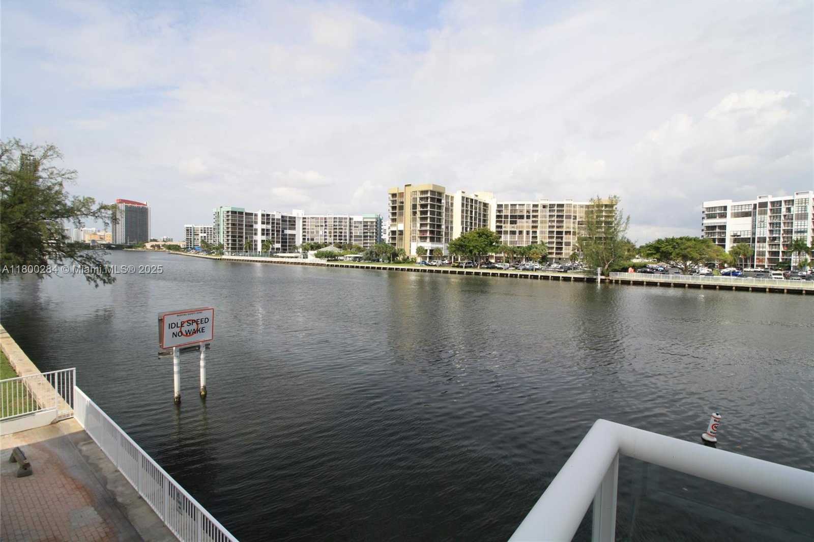 Small Image of 3000 SOUTH OCEAN DR #1416, Hollywood Number 21