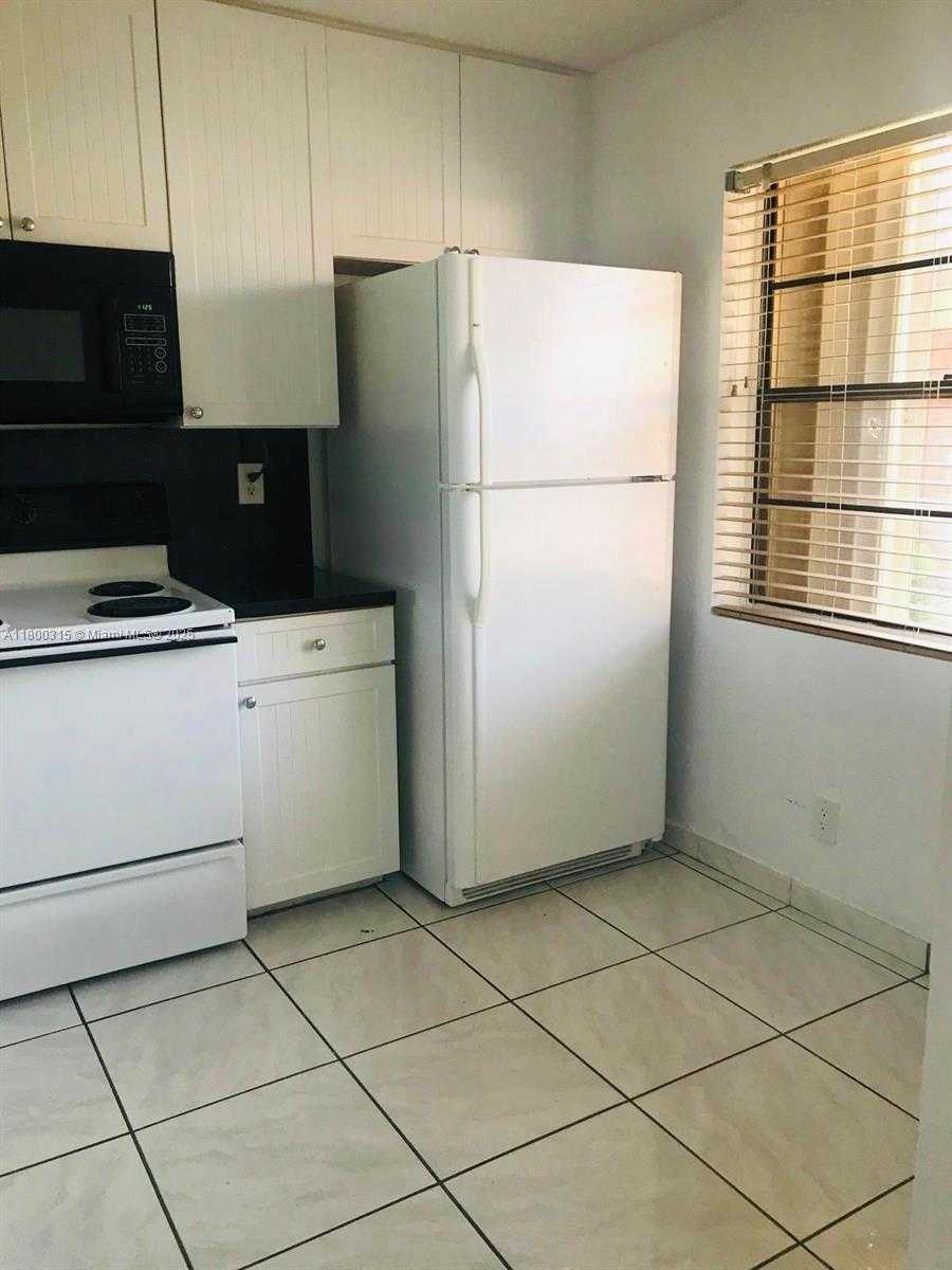 Small Image of 6257 NORTH WEST 171ST ST #., Hialeah Number 3