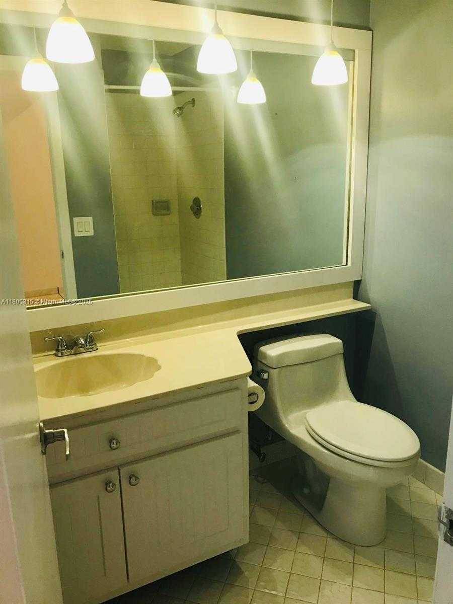 Small Image of 6257 NORTH WEST 171ST ST #., Hialeah Number 9