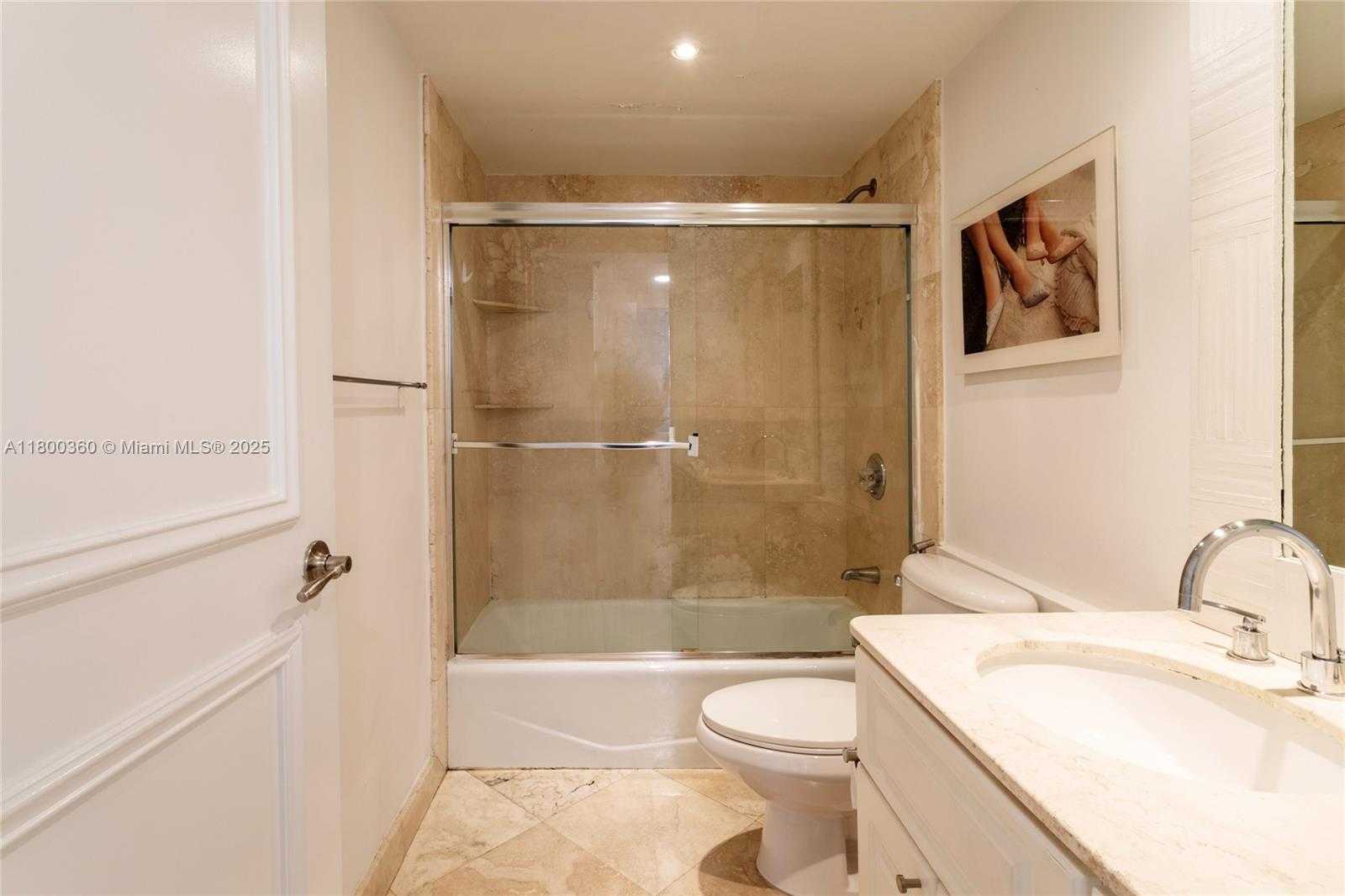 Small Image of 201 CRANDON BLVD #424, Key Biscayne Number 24