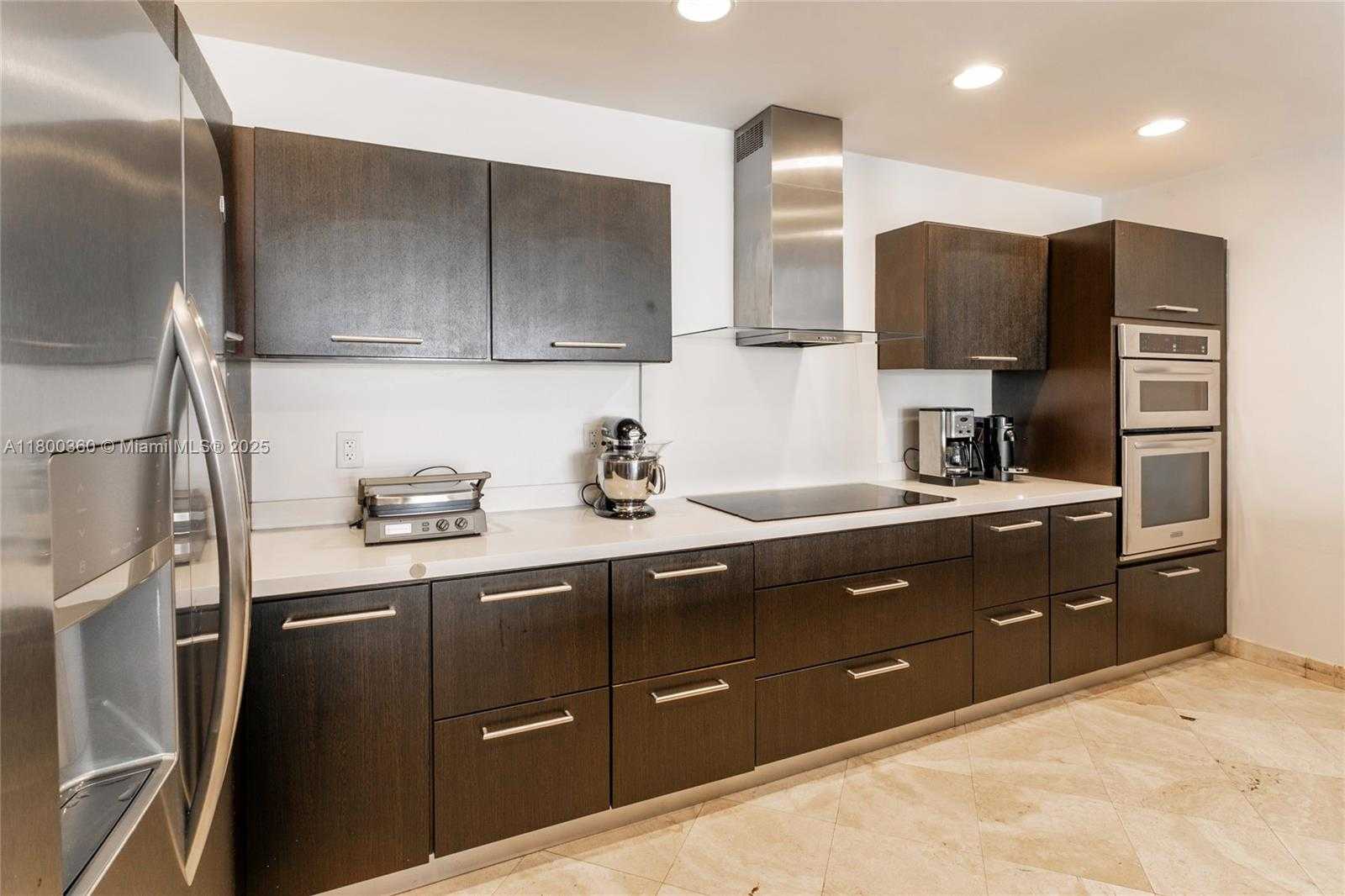 Small Image of 201 CRANDON BLVD #424, Key Biscayne Number 25