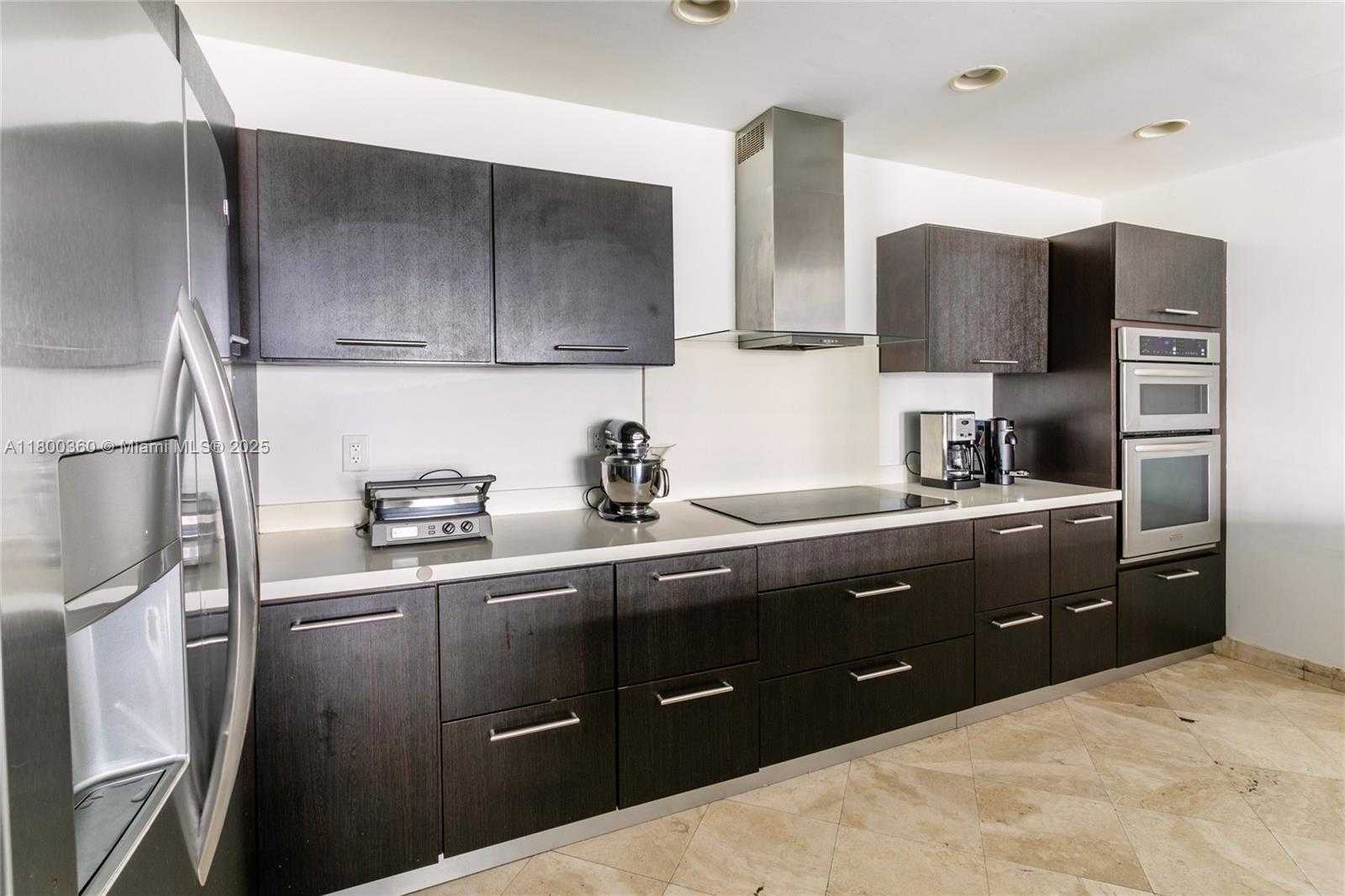 Small Image of 201 CRANDON BLVD #424, Key Biscayne Number 26