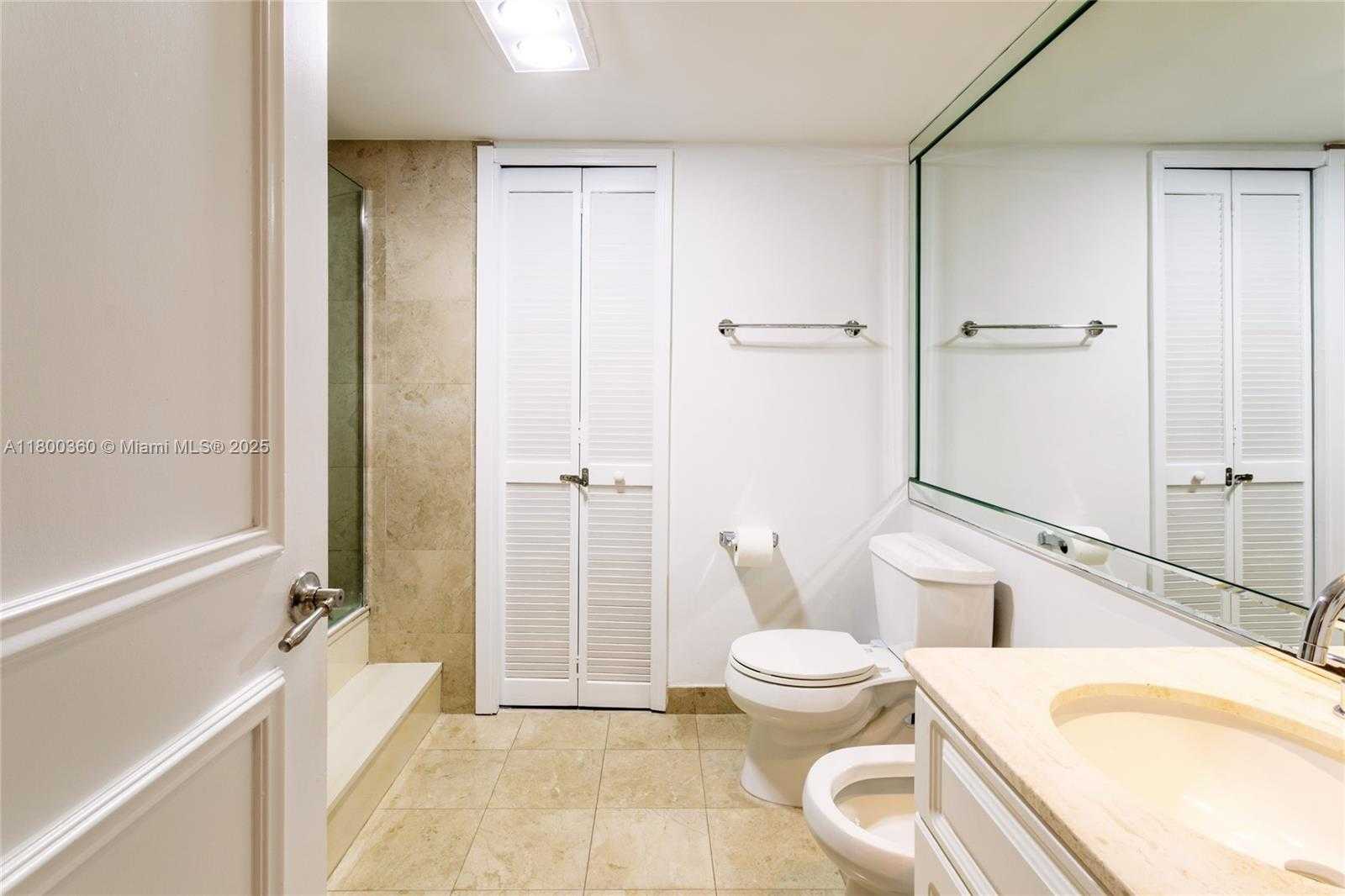 Small Image of 201 CRANDON BLVD #424, Key Biscayne Number 33