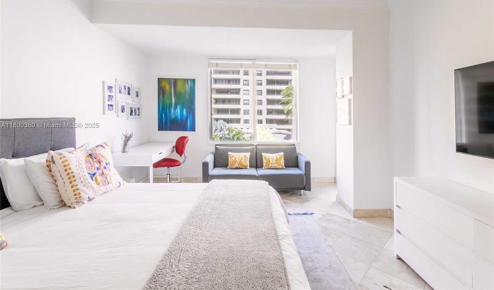 Small Image of 201 CRANDON BLVD #424, Key Biscayne Number 5