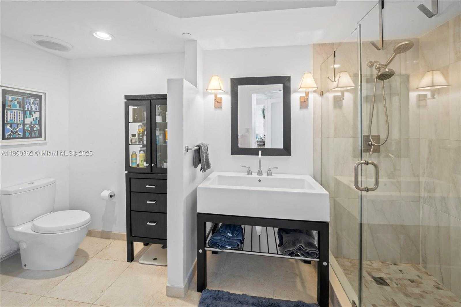 Small Image of 1330 WEST AVE #2810, Miami Beach Number 17