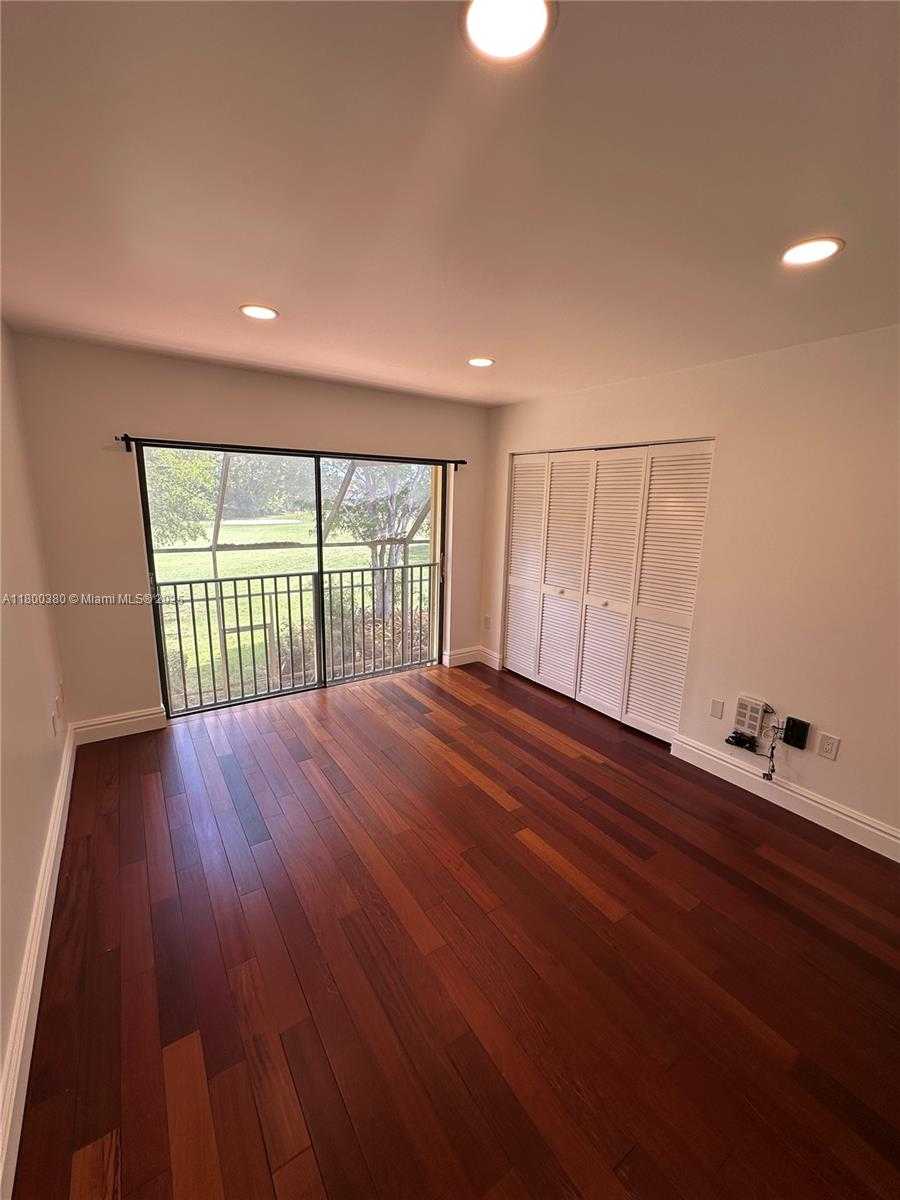 Small Image of 10119 COSTA DEL SOL BLVD #J-57B, Doral Number 14
