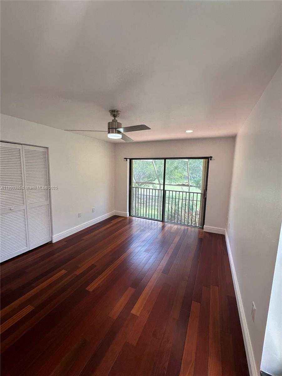 Small Image of 10119 COSTA DEL SOL BLVD #J-57B, Doral Number 16